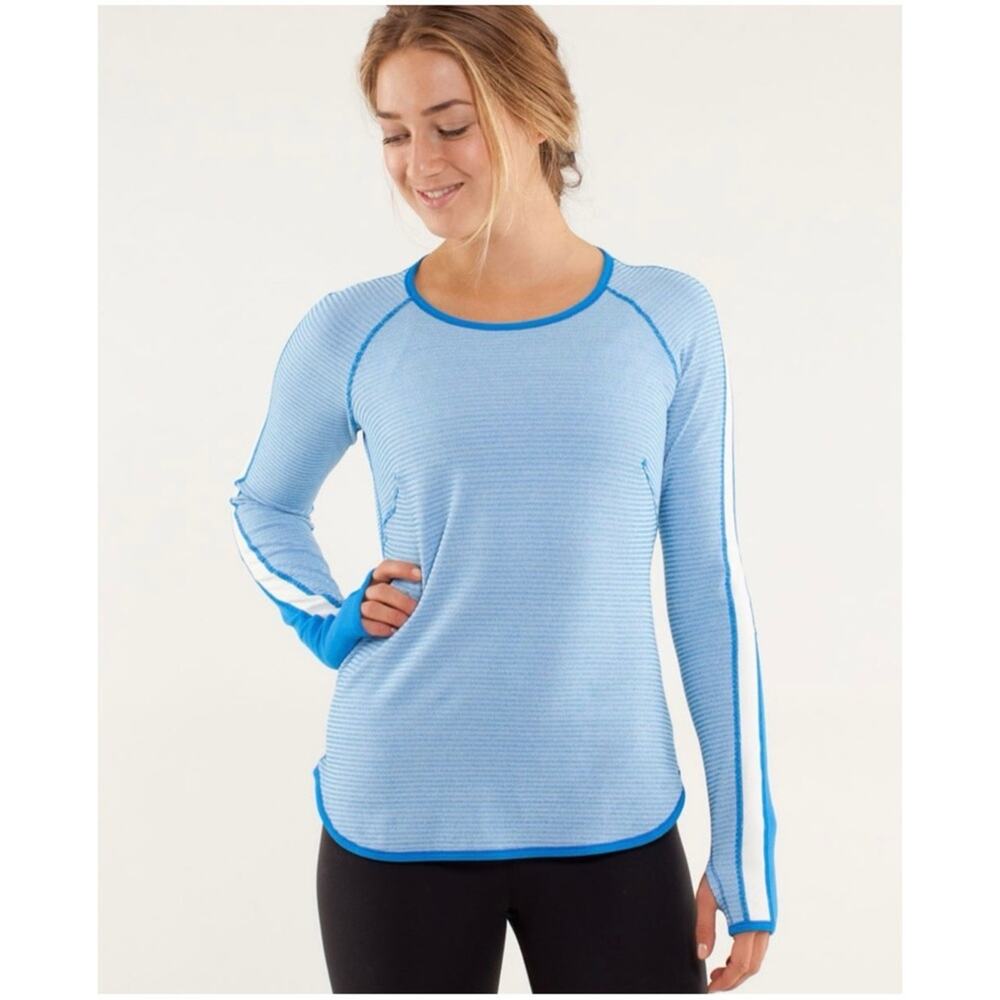 Lululemon Women’s 12 Blue White Stripe Runder Under Reversible Top Long Sleeve